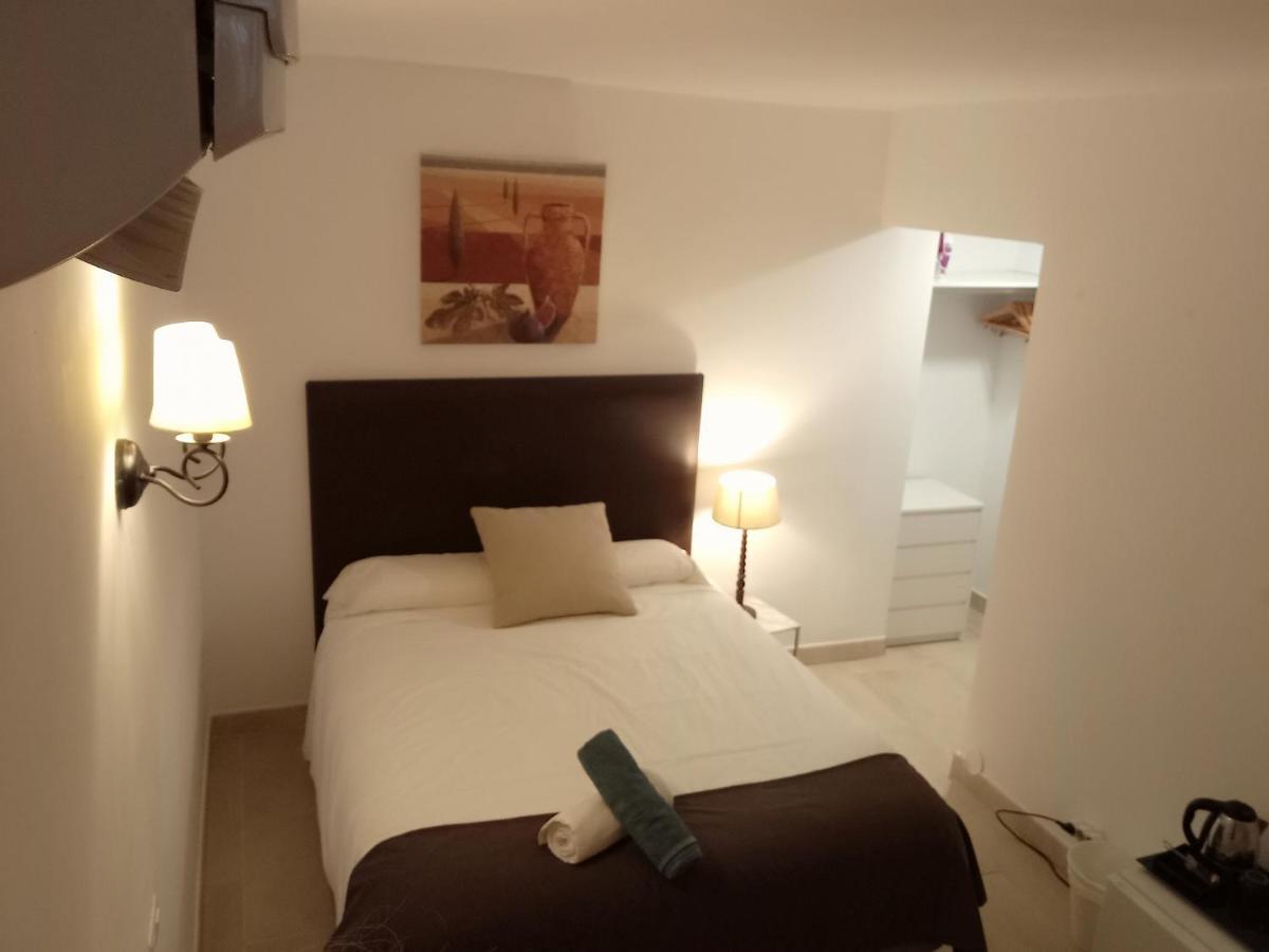 Apartamentos Y Habitaciones Kai Marbella (Adults Only) Екстериор снимка