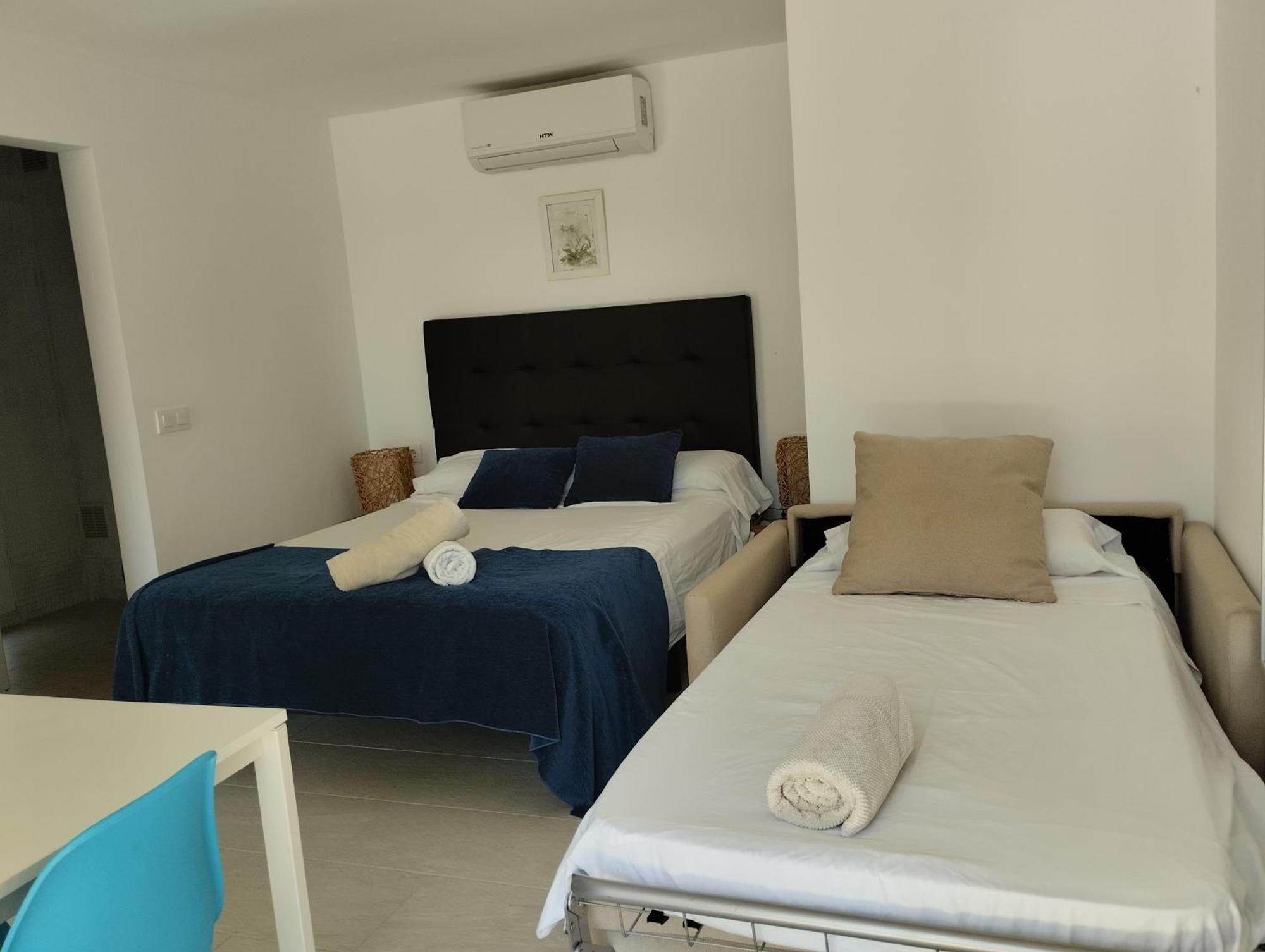Apartamentos Y Habitaciones Kai Marbella (Adults Only) Екстериор снимка